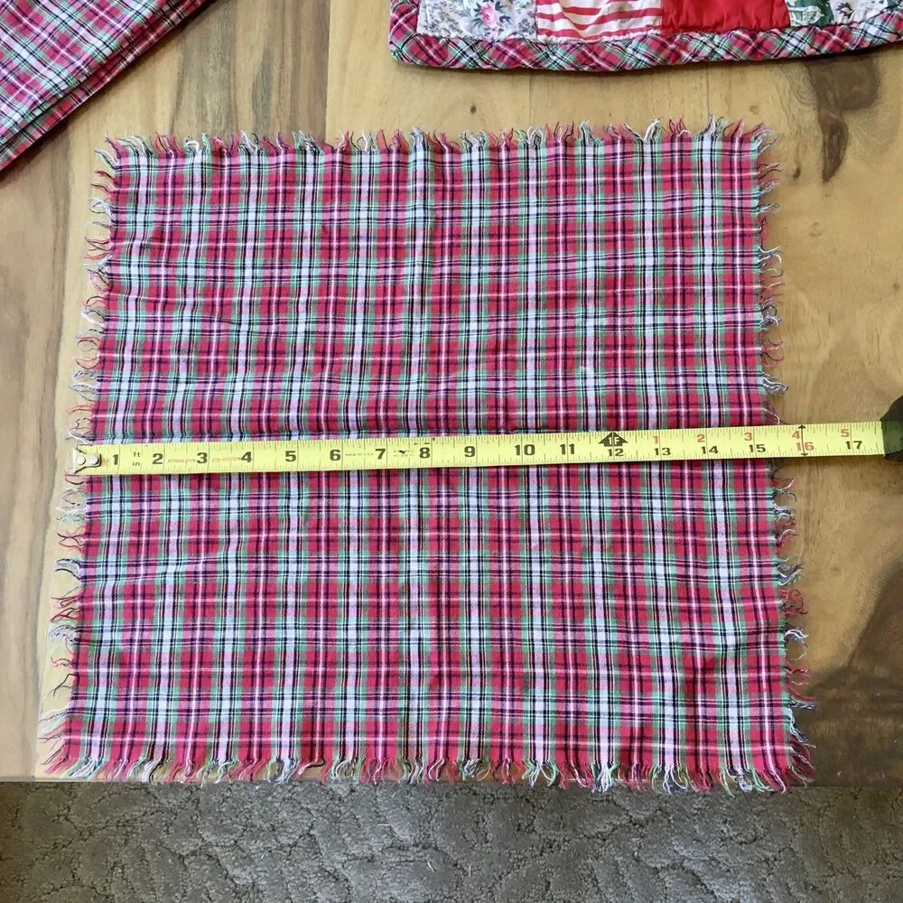 Set of 4 Vintage patchwork placemats with matching Napkins